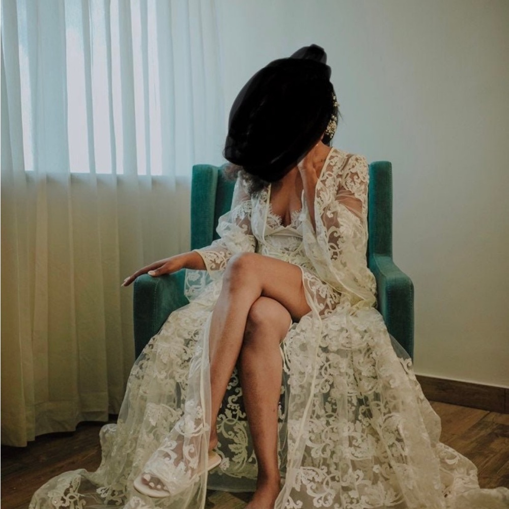 Bridal robe lace embroidery One and the only! Size S Free shipping